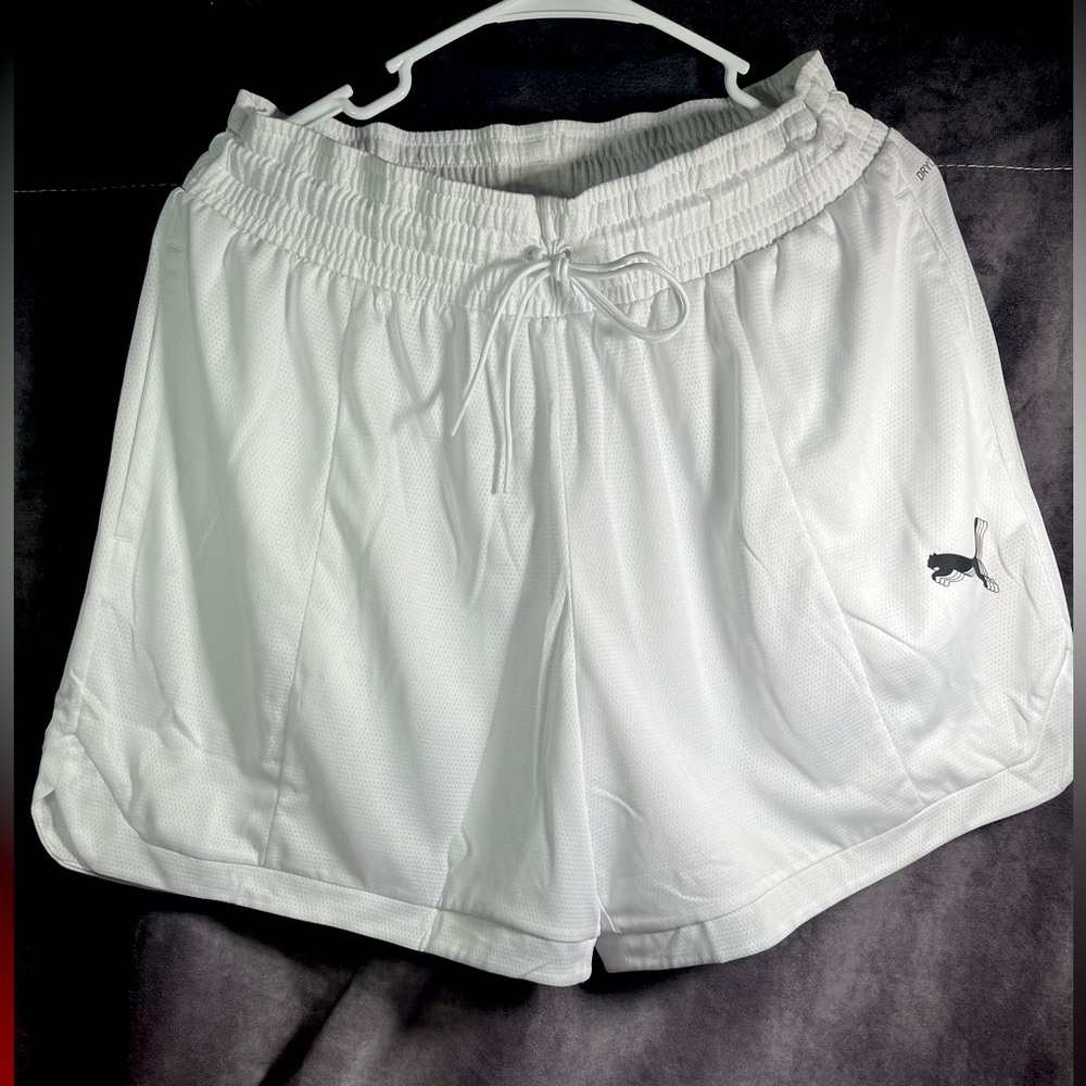🚨BRAND NEW🚨 Puma track shorts size womens medium
